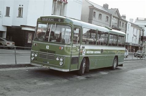 buses from barnstaple to bristol.